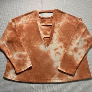 Wst Cst Women's Long Sleeve Tie-Dye Cut-Out Back Lightweight Sweatshirt